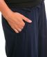 Kalhoty Thao Komfort – temně modré s obrazci