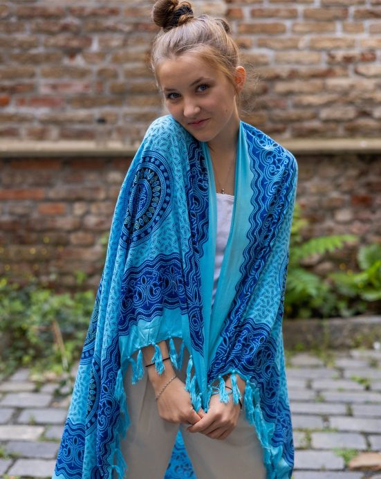 Sarong – tyrkysový s modrými mandalami Sarong – tyrkysový s modrými mandalami