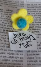 Brož - Květ s perlou + Dopis od Myshi – žlutá s tyrkysovým středem