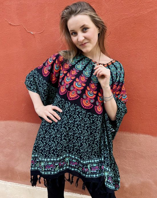 Lehké pončo Mandala – zeleno-oranžové Lehké pončo Mandala – zeleno-oranžové