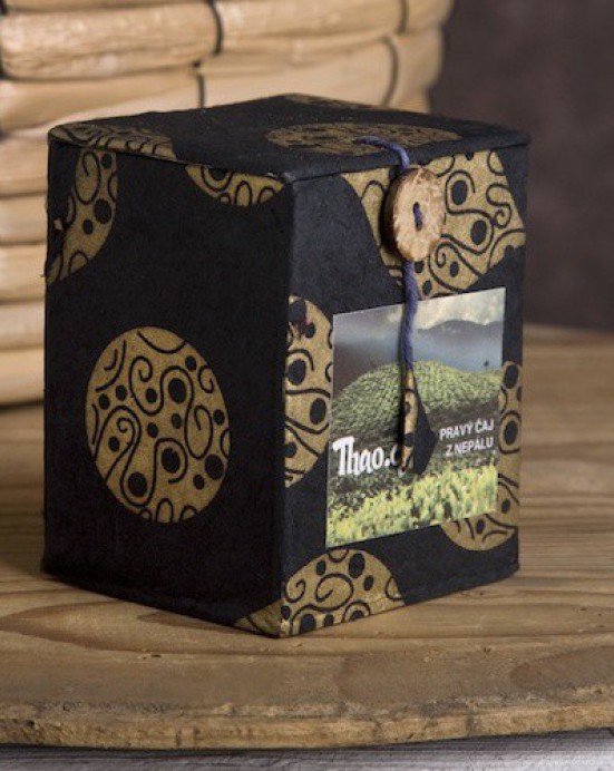 Černý čaj Ilam v krabičce z ručního papíru