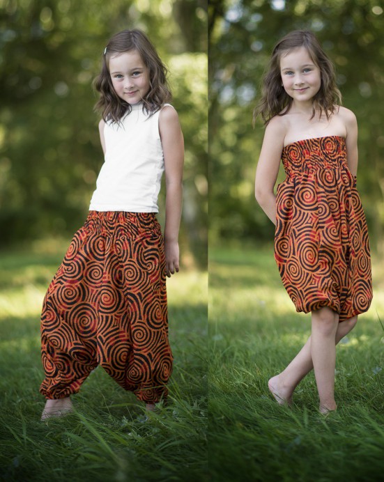 Dětské kalhoty/šaty Aladin – oranžoví šneci